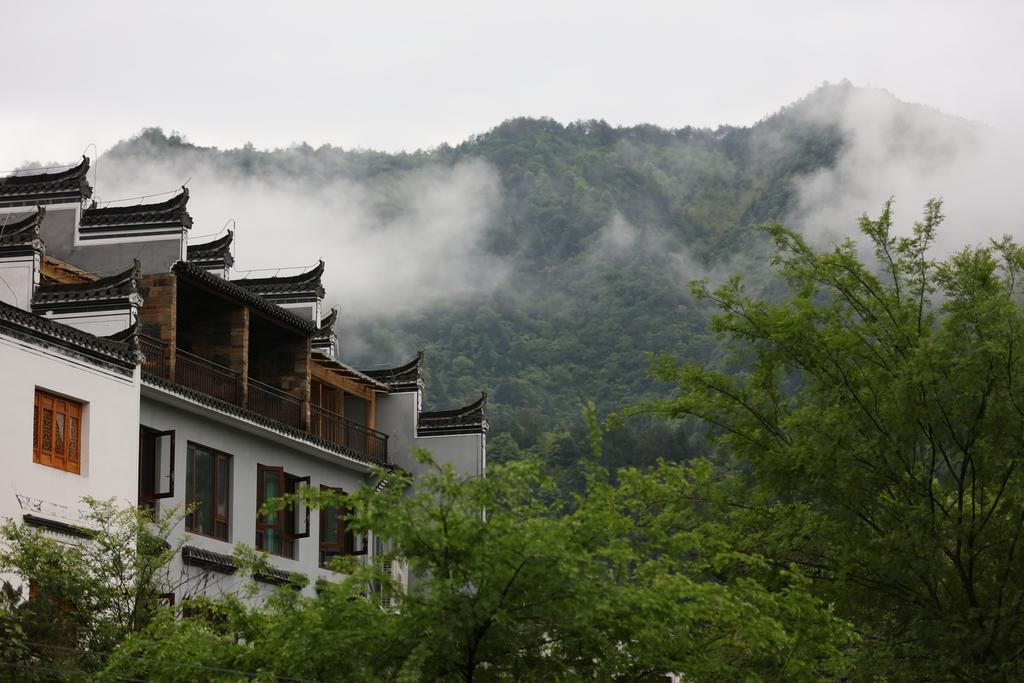 Appartement Nan Xiangzi •The Moon House à Wuyuan Extérieur photo